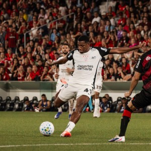 世界杯高清观看-巴媒：若安德烈本人转会意愿没那么强烈，科林蒂安将要求米兰加钱